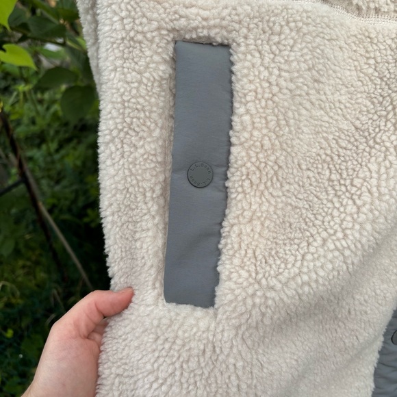 L.L. Bean Sherpa fleece long coat Gray and Cream Jacket medium - Picture 4 of 7
